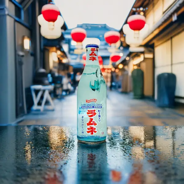 Hata Ramune Original - Traditional Japanese Carbonated Drink with a Refreshing Taste | مشروب غازي ياباني هاتا راموني بالنكهة الأصلية المنعشة