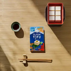 Japanese Tofu Firm - High-Quality Firm Tofu for Soups, Stir-Fries, and Japanese Dishes | توفو ياباني صلب لتحضير الشوربات والوصفات اليابانية المقلية